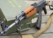 英雄联盟总决赛-当东方遇上西方，哈登教科书拆解辽篮防线，公牛客胜背后的篮球哲学