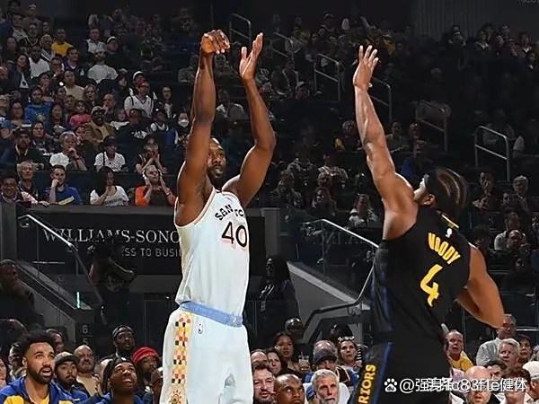 关于狂飙快船球员火爆表现，击退对手的信息