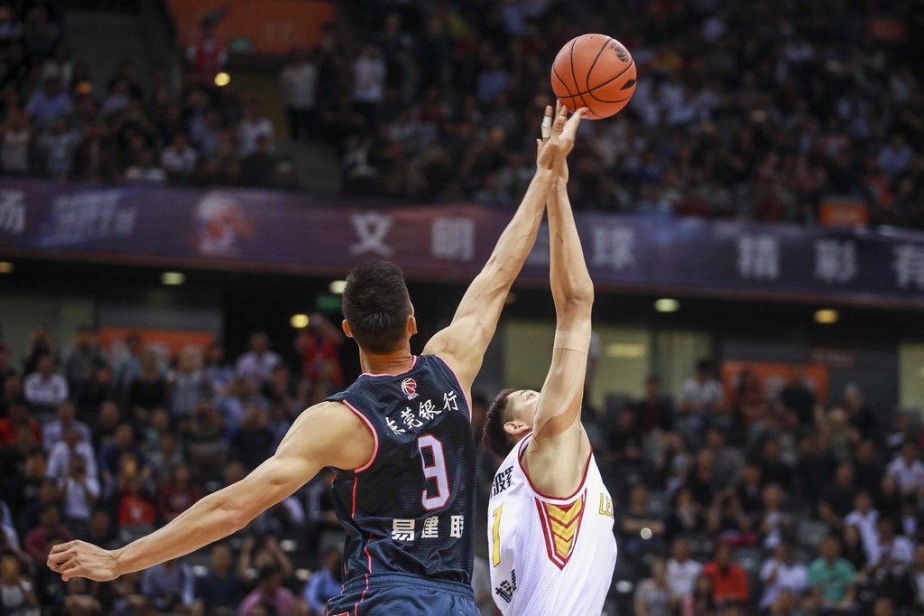 深圳队翻盘山东队,易建联刷新纪录 深圳队翻盘山东队,易建联刷新纪录