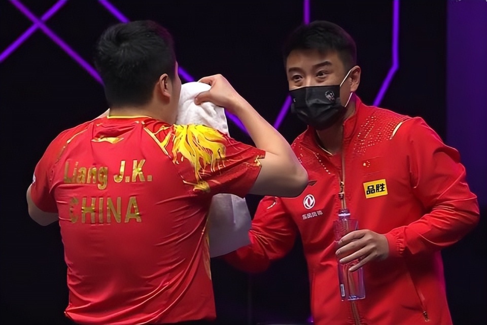 包含日本队完胜奥地利队，王皓状态火热的词条