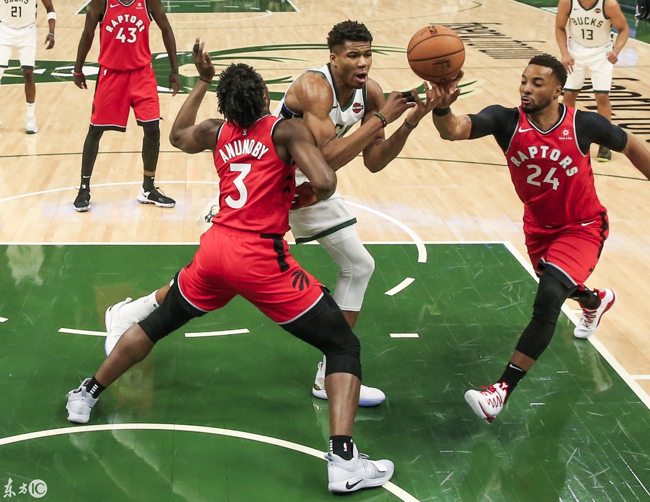 骑士不敌猛龙:艺术晚会堂拼筹码绝不为 骑士不敌猛龙:艺术晚会堂拼筹码绝不为