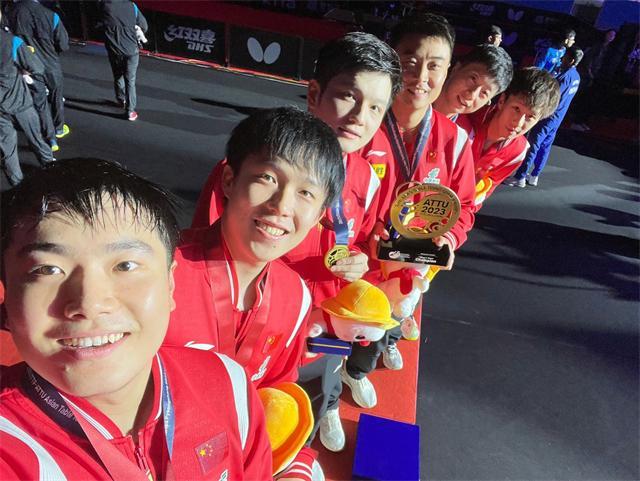 中国队翻盘韩国队，王皓扛起全队