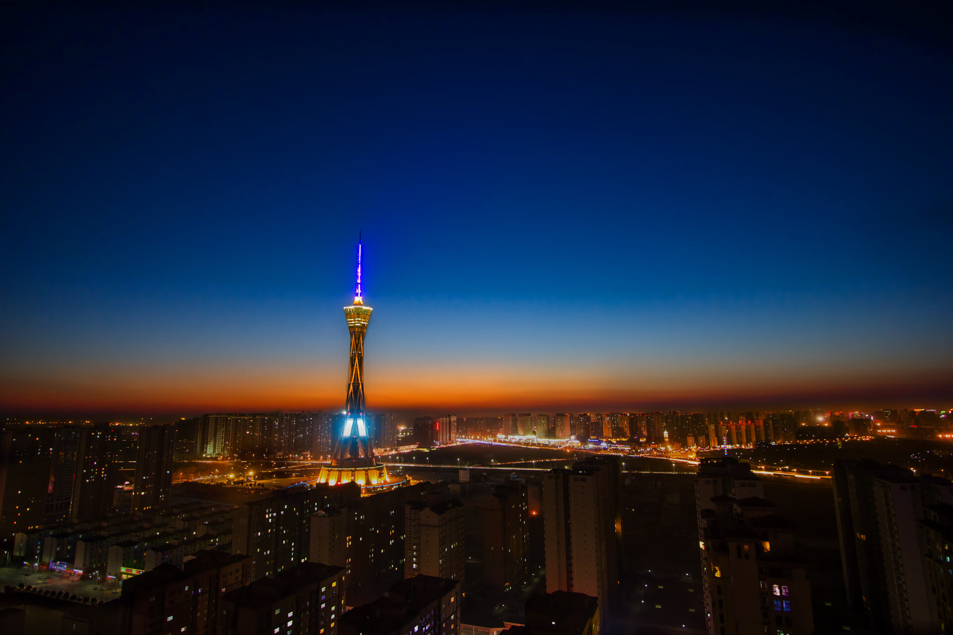 十步之内，必有神锋—2026世界杯B组强强对话，巴西用桑巴浪潮淹没北欧童话，苏亚雷斯的斜阳之巅照见绝唱
